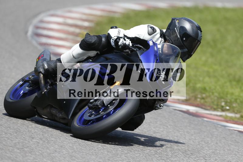 /39 15.07.2024 Plüss Moto Sport ADR/Freies Fahren/42
